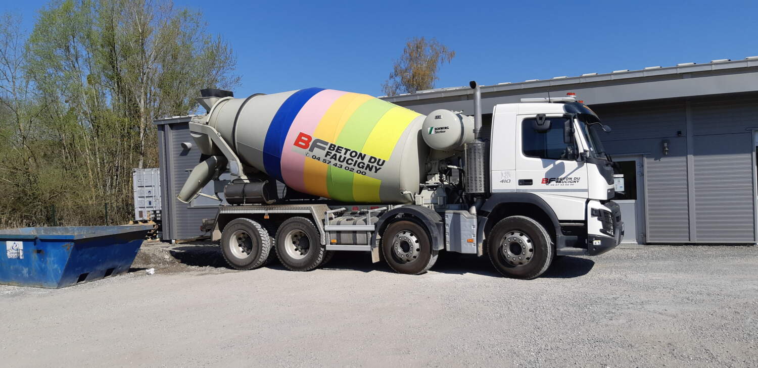 Photo d'un camion béton
